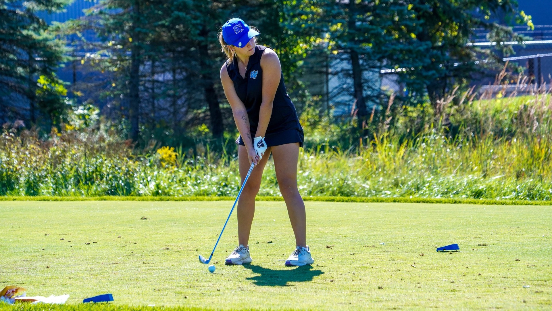scarlett phillips tee shot