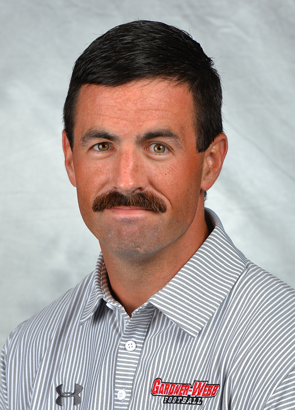 Travis Cunningham Headshot