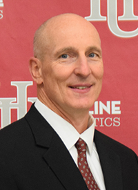 Coach Chris Hartman headshot 20