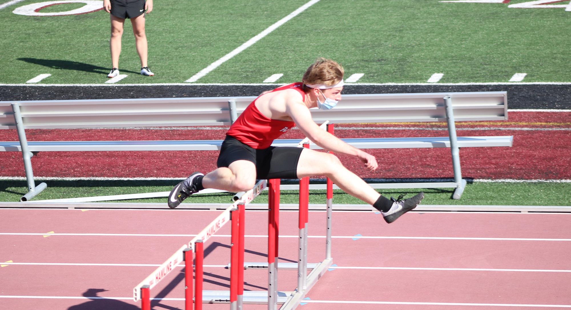 Zach Angstman 2022 Men's Track & Field Hamline University Athletics