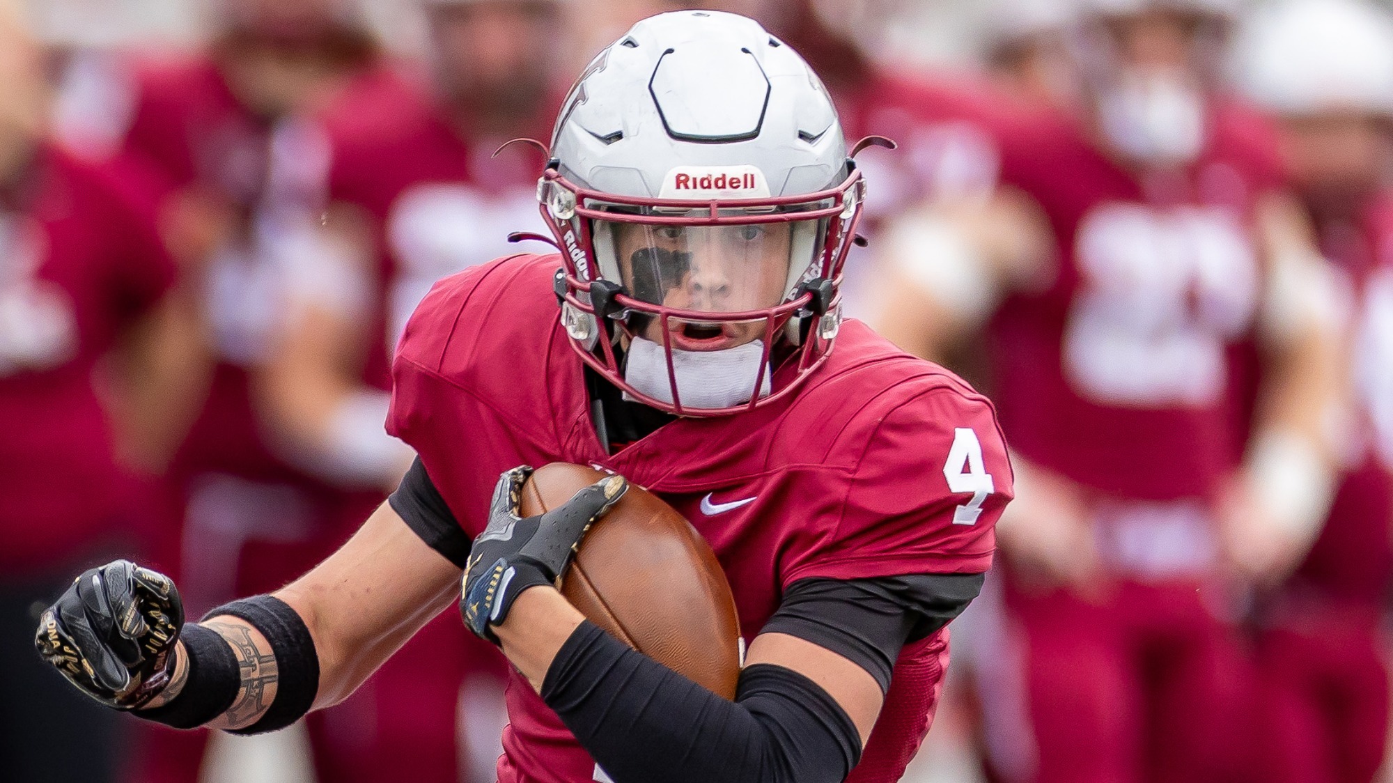 Ty Burgoon running with the ball 