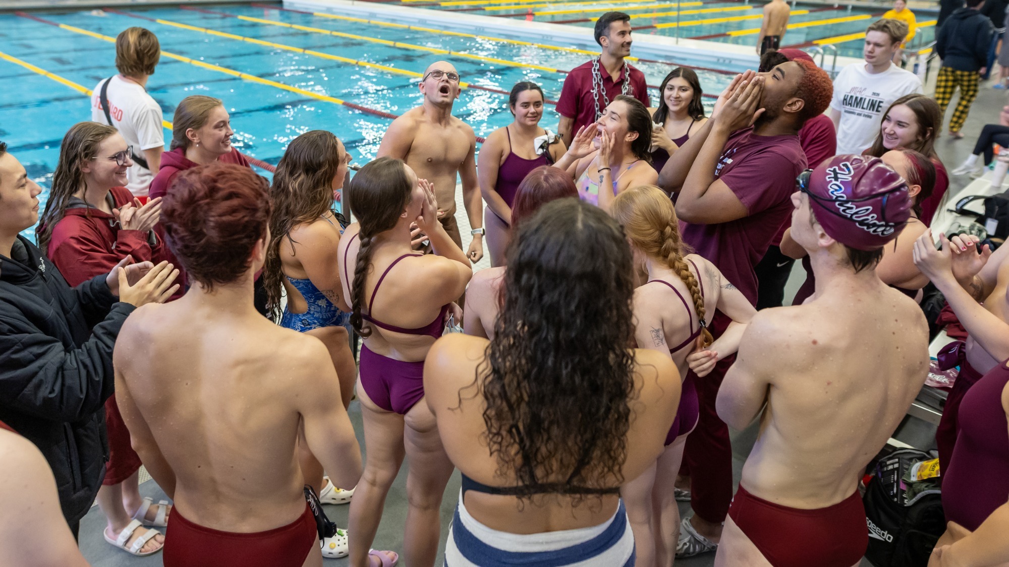 Hamline Men's and Women's Swim & Dive group celebration