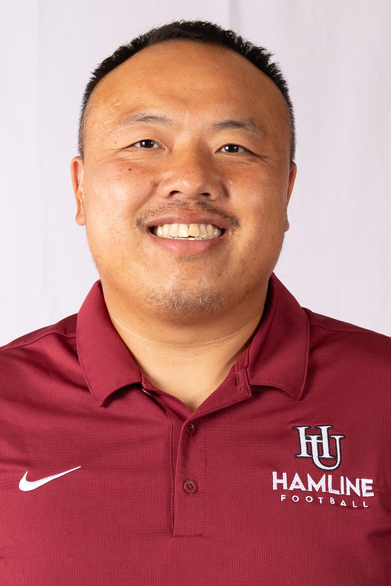 Coach Dennis Lee Headshot