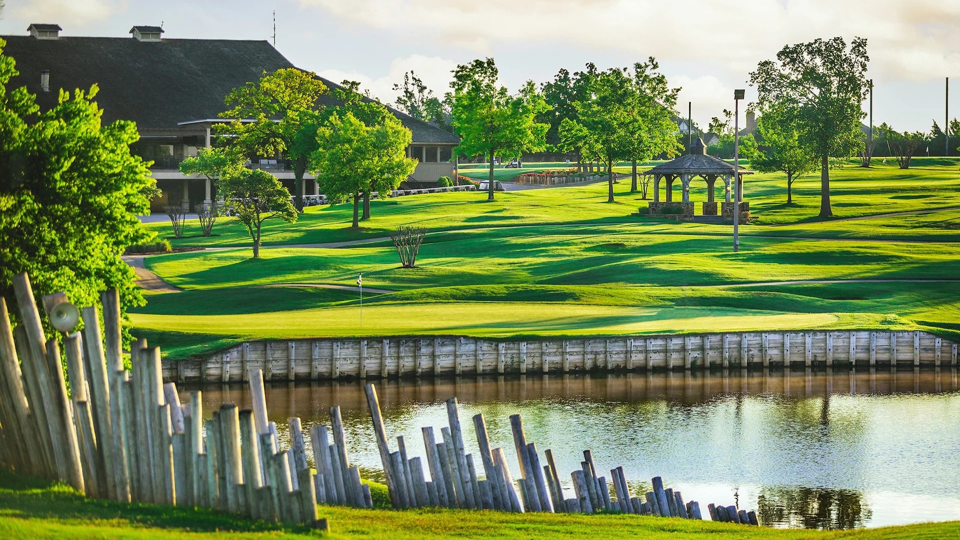 Oak Tree Country Club