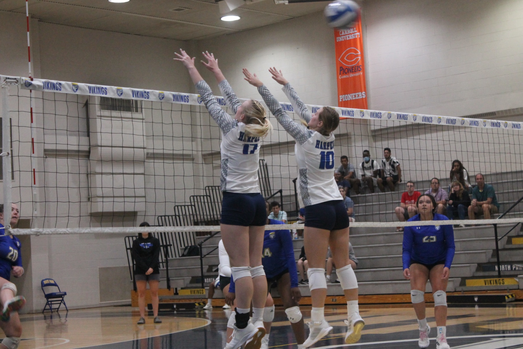 Harper Volleyball lost to North Park University JV Harper College