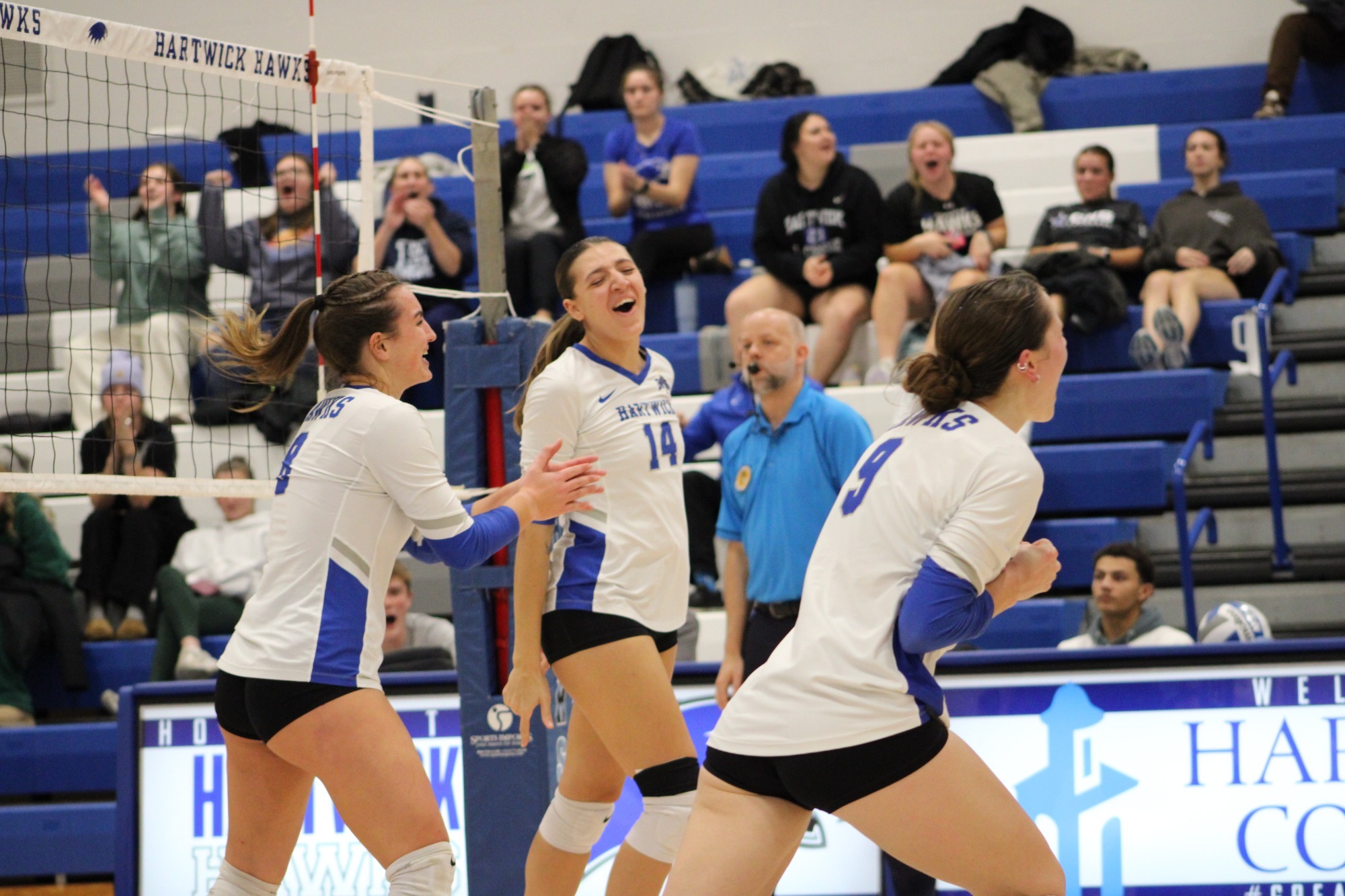 Isabella Gracias, Samantha Garback, Shelby Swartz Celebration- Women's Volleyball