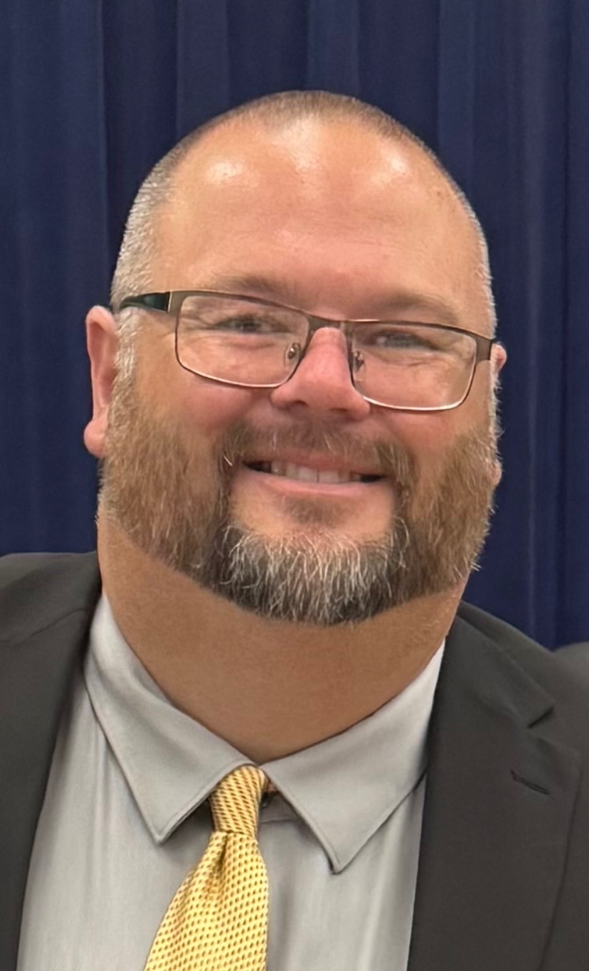 Erik Smith - T&F Throws Coach