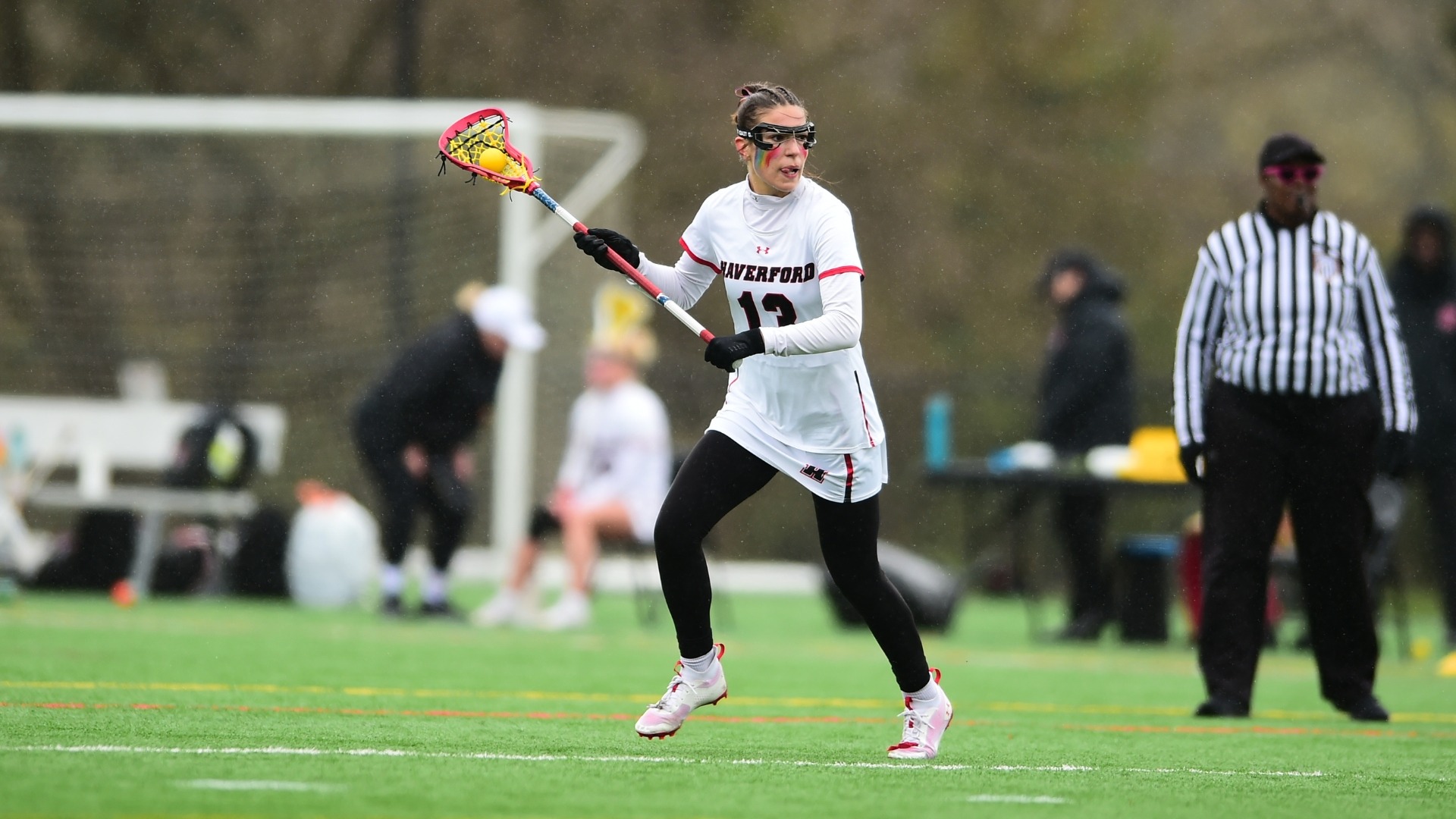 Bella Gattuso cradles the ball in her stick against Gettysburg 