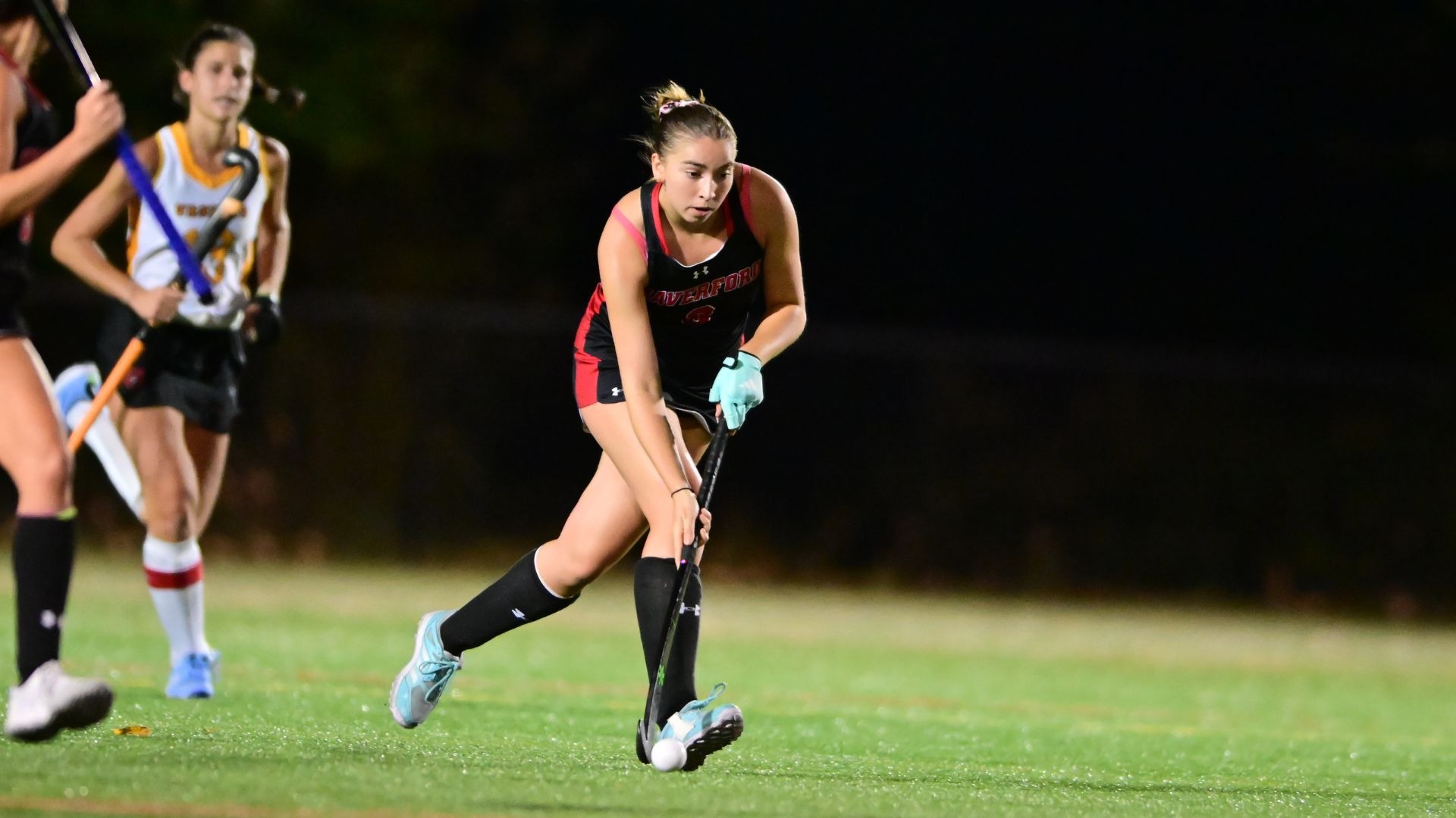 Lily Gover dribbles against Ursinus