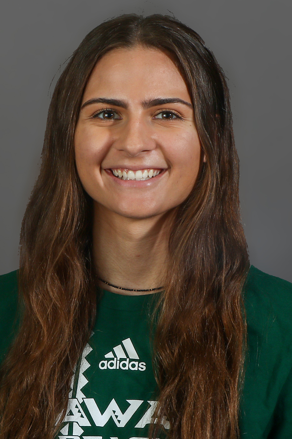 Isabella Ternes Head Shot 2023