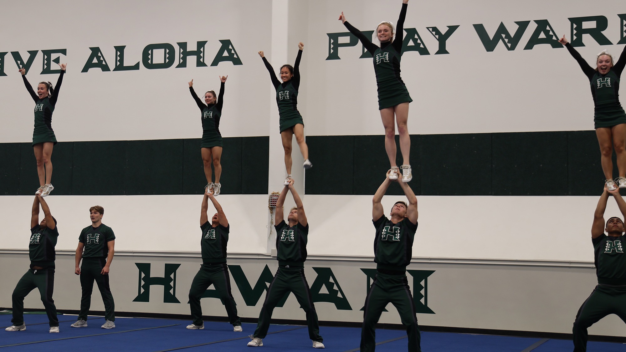 Cheer team to nationals