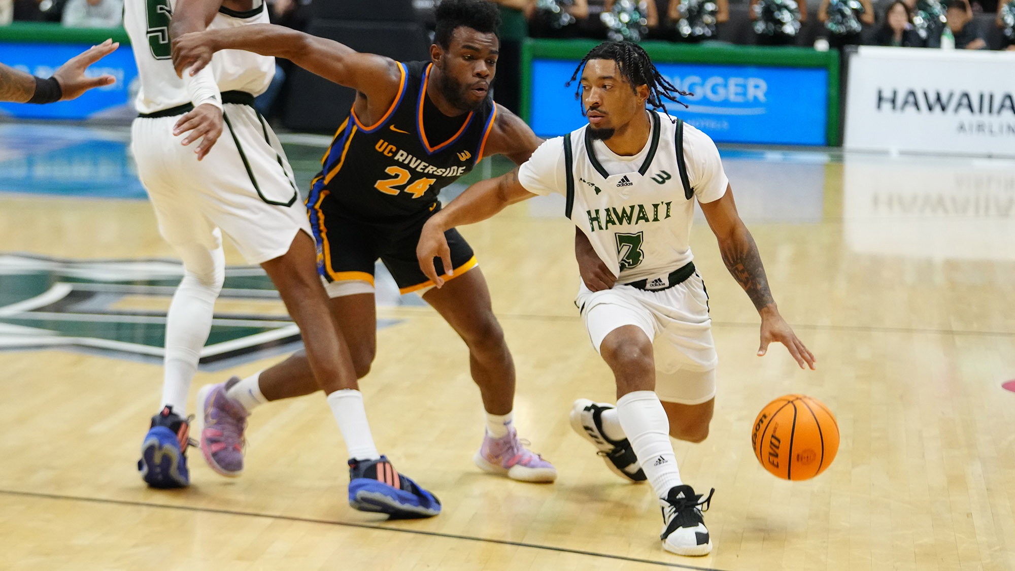 Men's Basketball Puts The Clamps on UC Riverside To Earn Big West Win