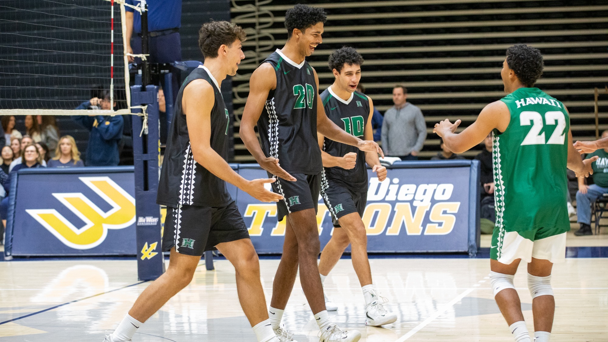 Team celebrates vs. UC San Diego fall exhibition