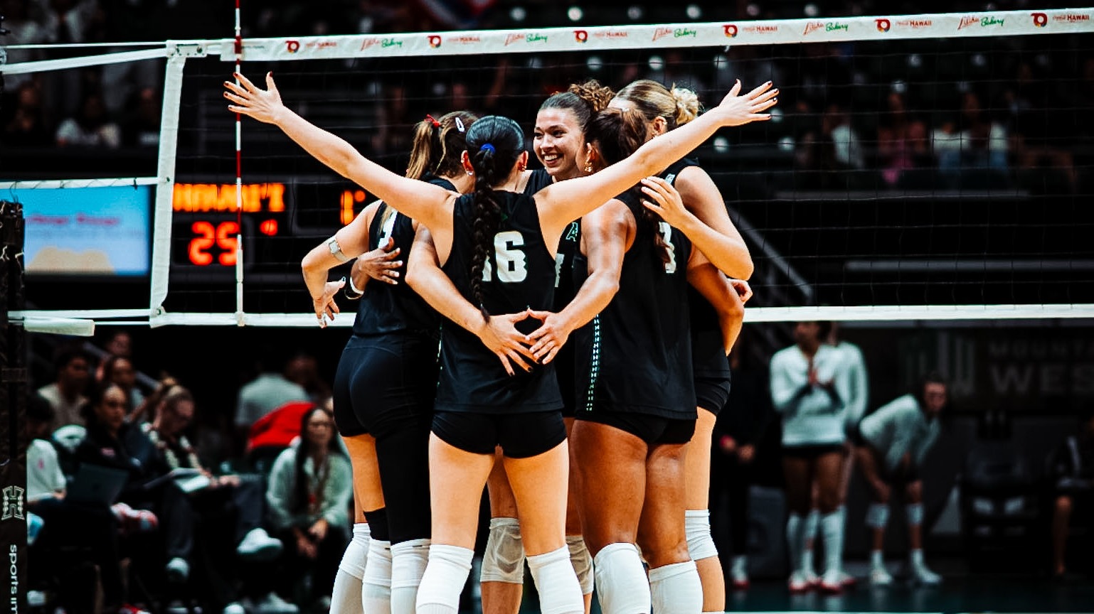 WVB celebration vs. UNLV