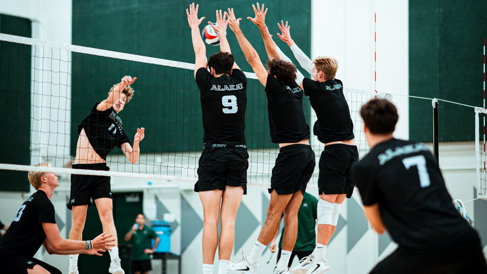 Men's Volleyball Practice