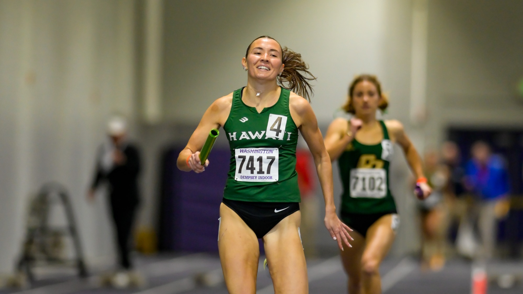 Isabella Kneeshaw UW Invite