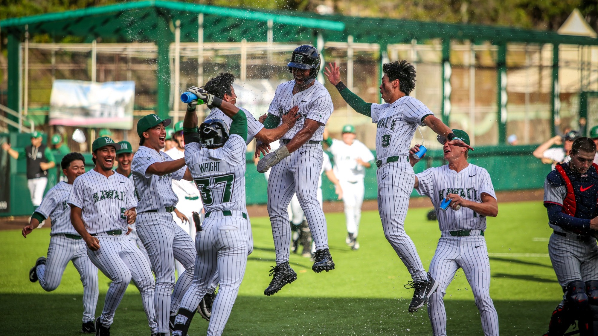 Elijah Ickes Walkoff vs. Gonzaga