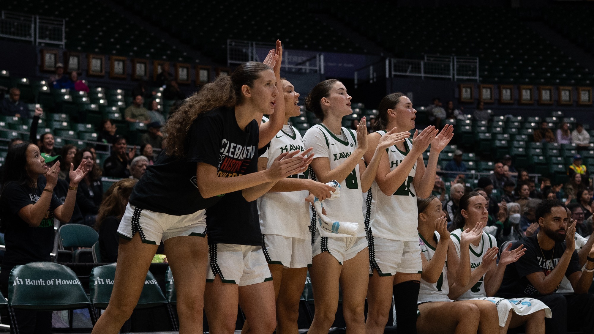WBB Bench vs. CSU Bakersfield