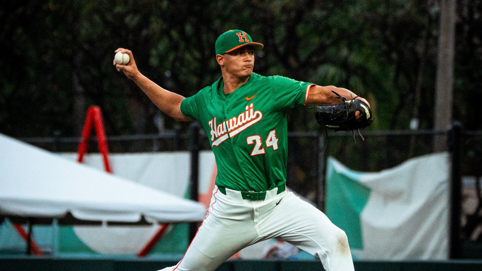 Hekili Robello vs. UCI_2