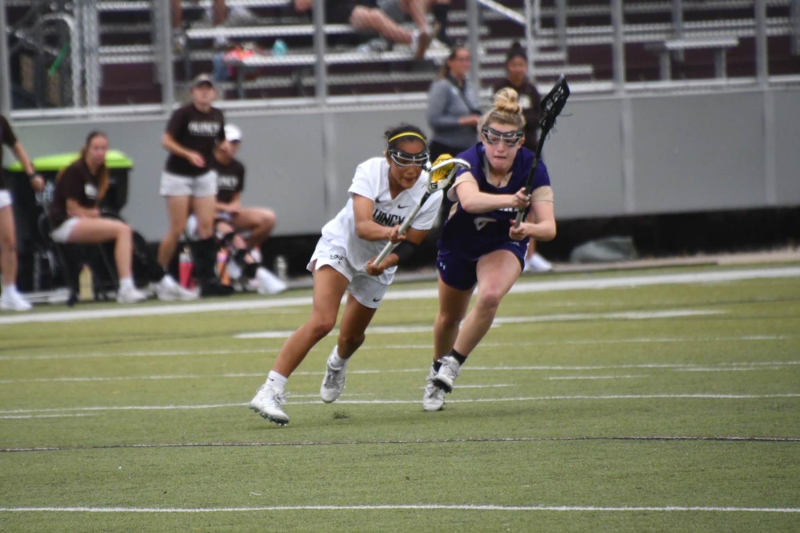 Emily fights for a draw control