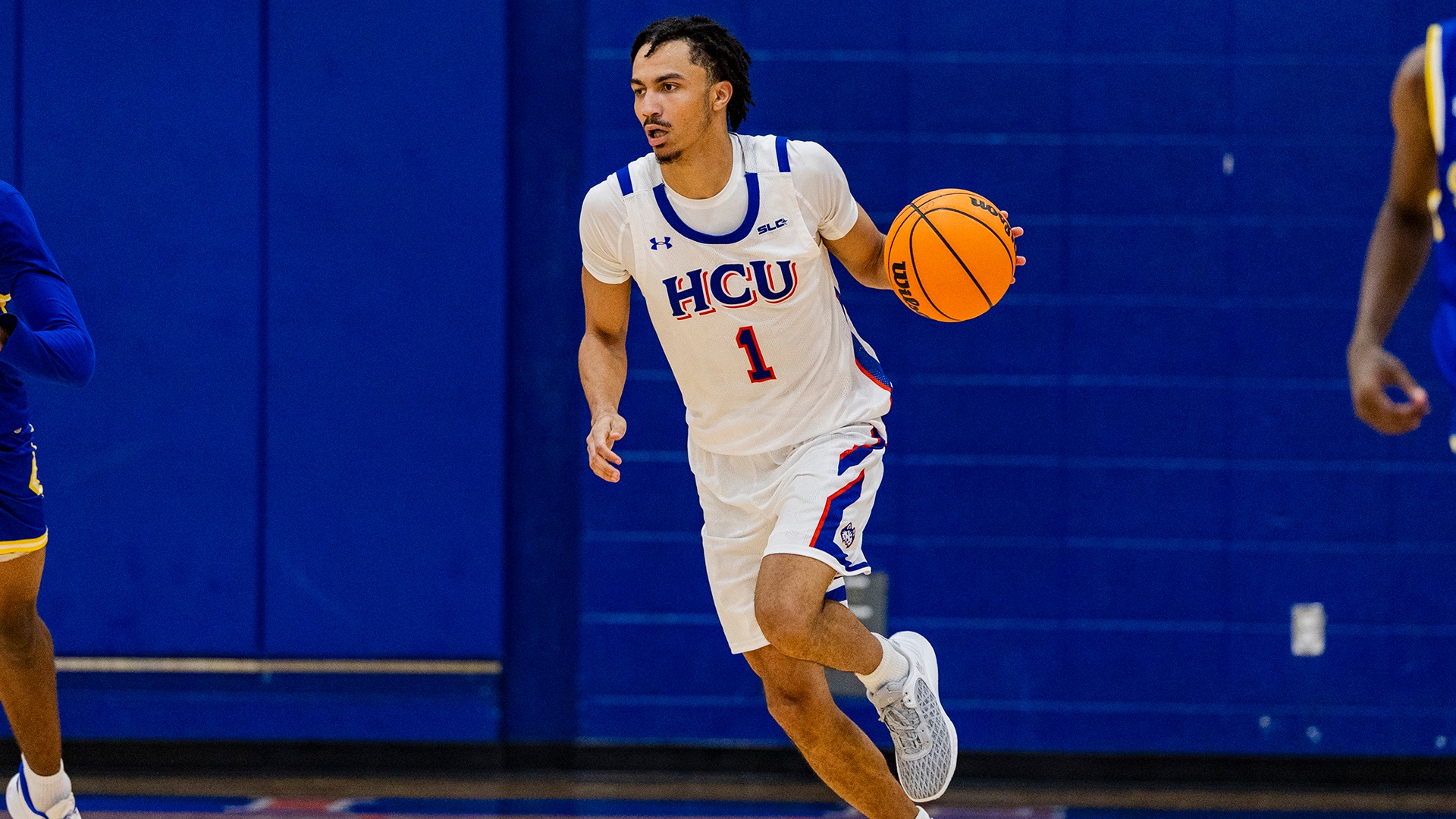 01 - Ryan Bartley (SAU dribble)