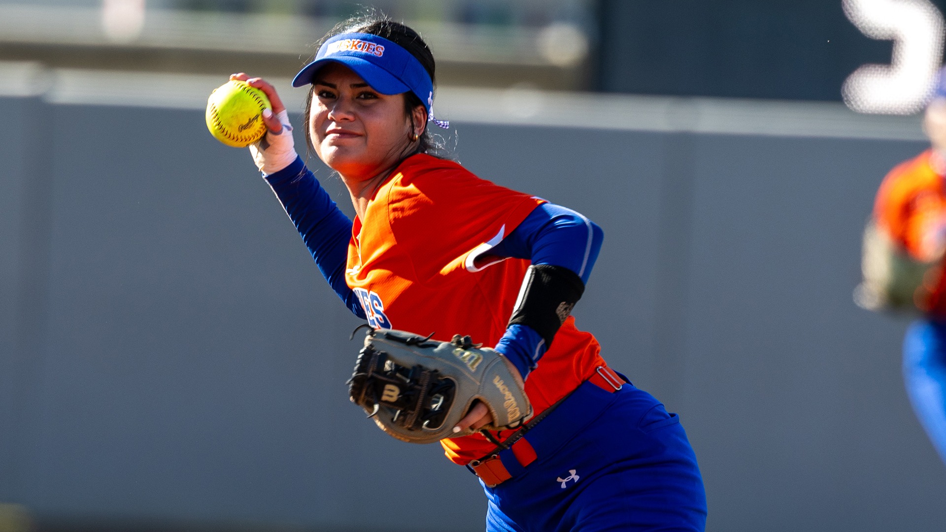 04 - Raenna Liscano (Fairfield)