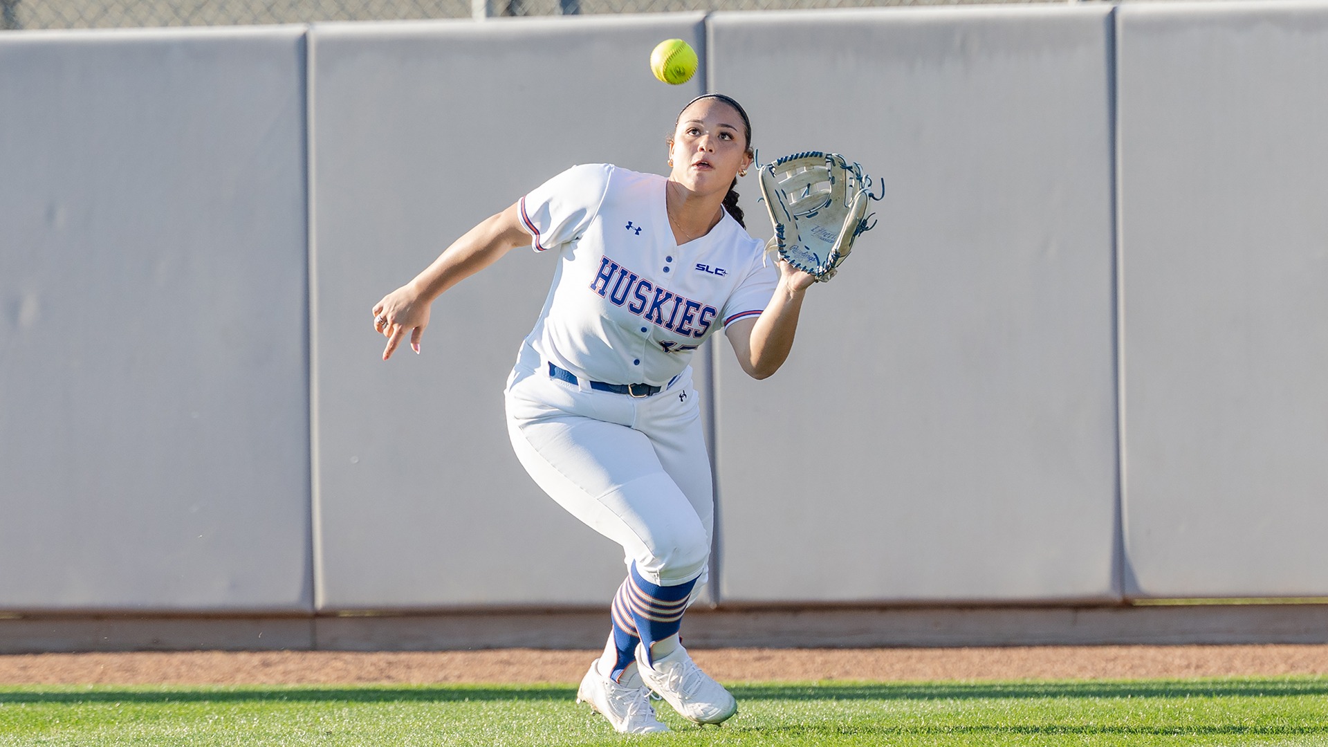 17 - Maddy Bailey (CF catch UH)