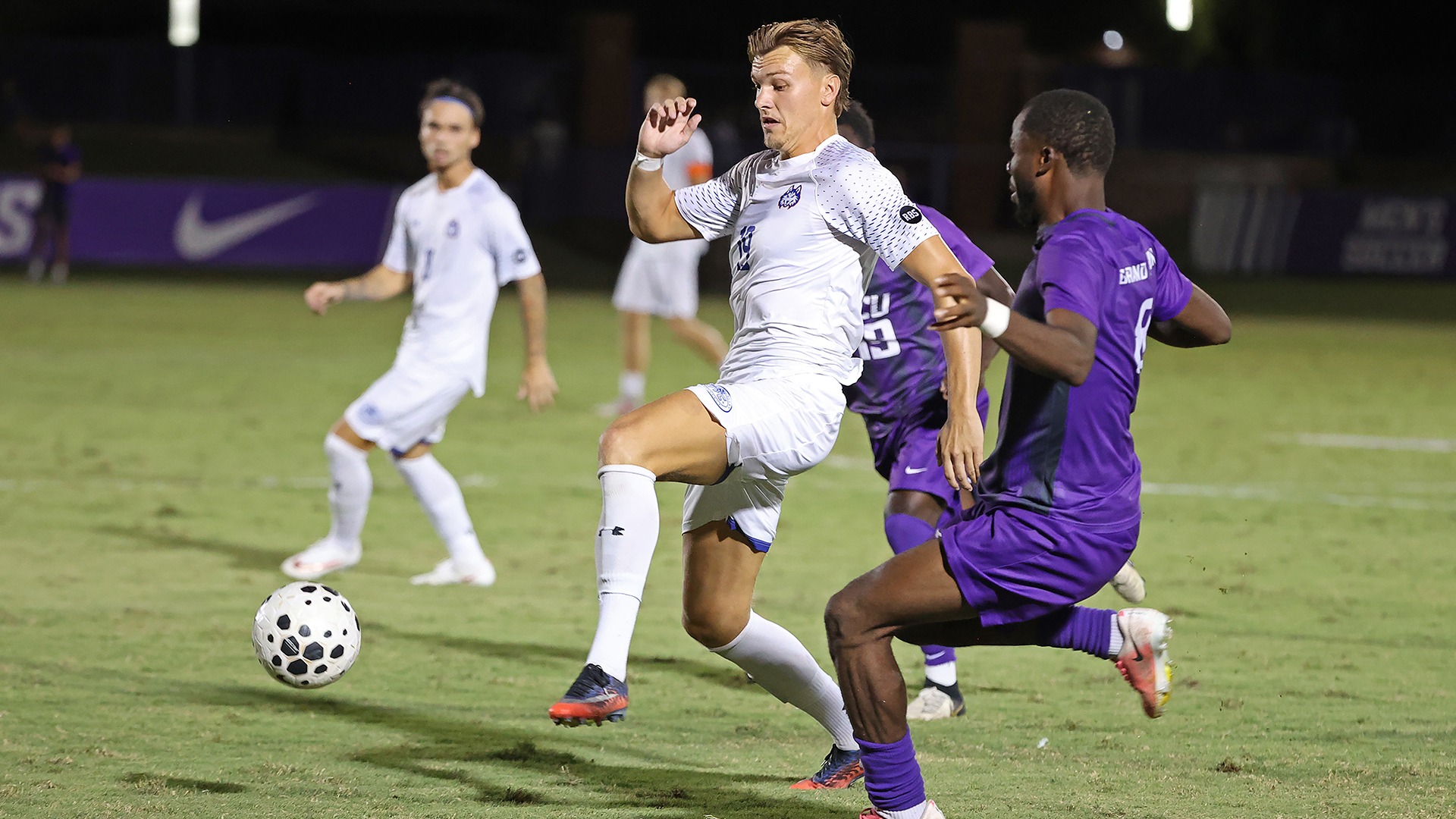 19 - Jess Degenaers (GCU)