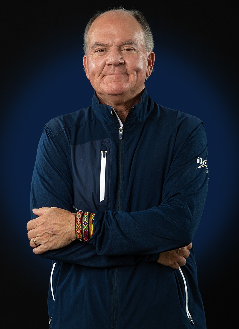 Andy Bogert Golf Headshot 2025
