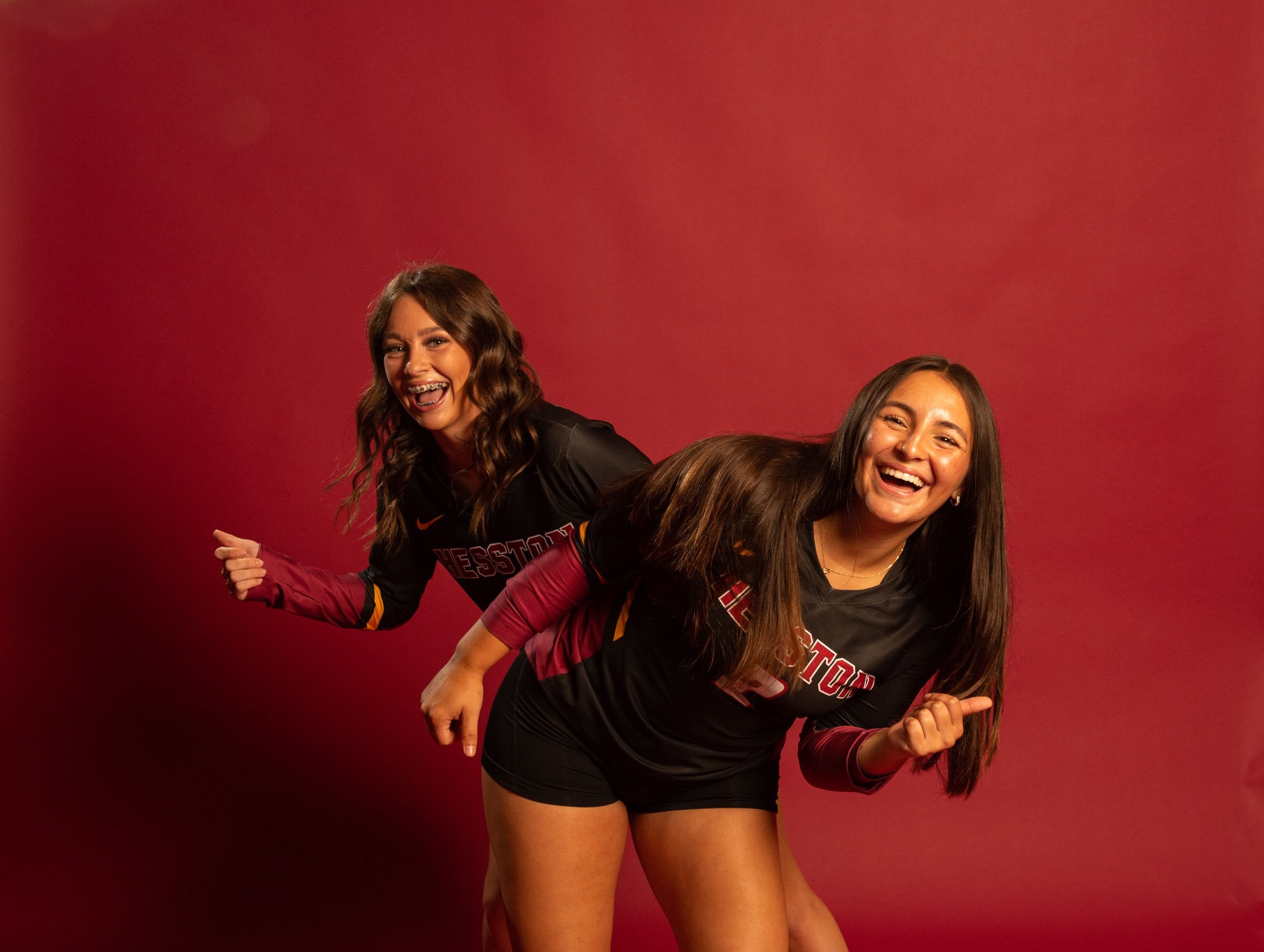 Larks Handle Falcons With Ease Hesston College