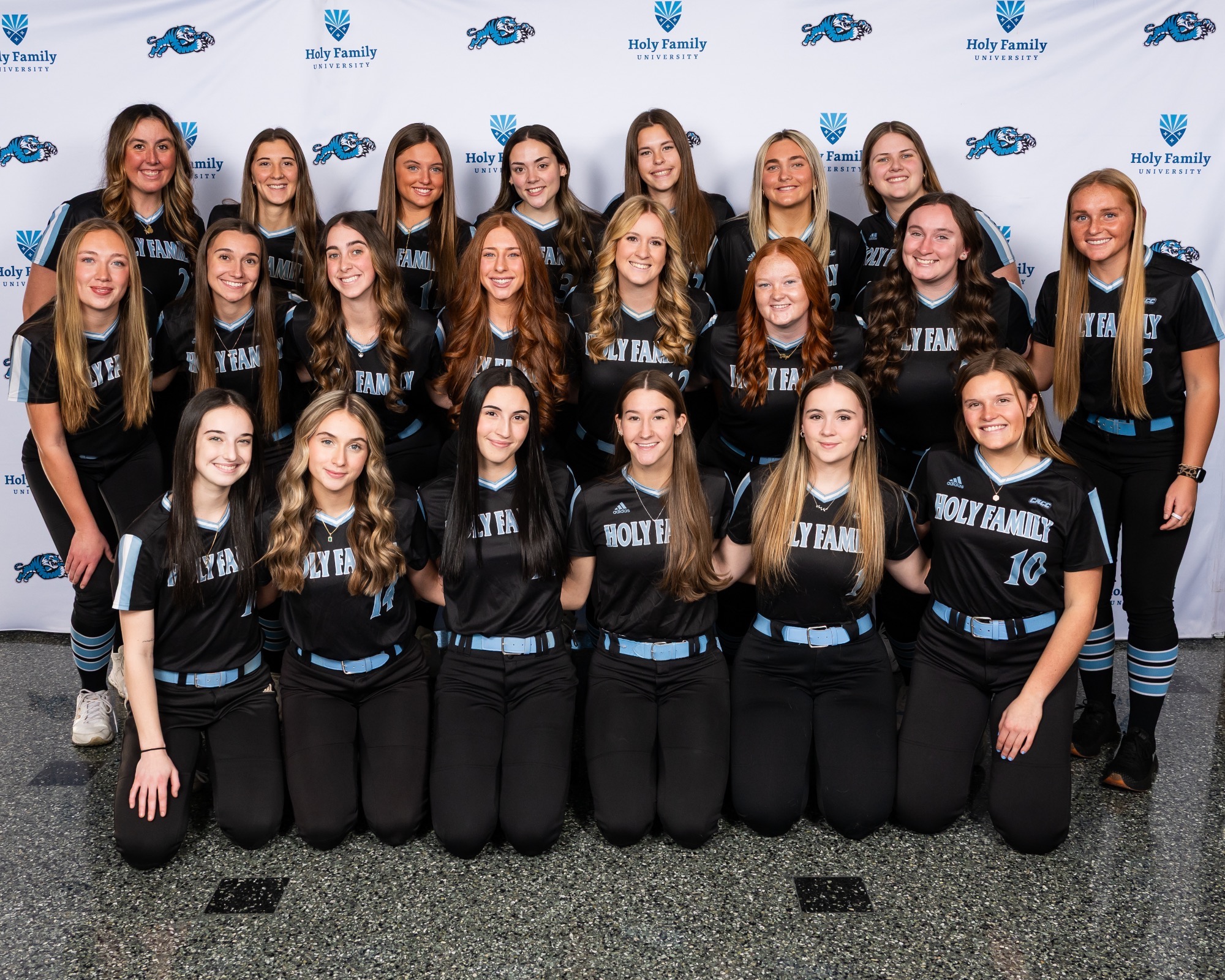 The 2026 HFU Softball Team poses for a team picture during media day