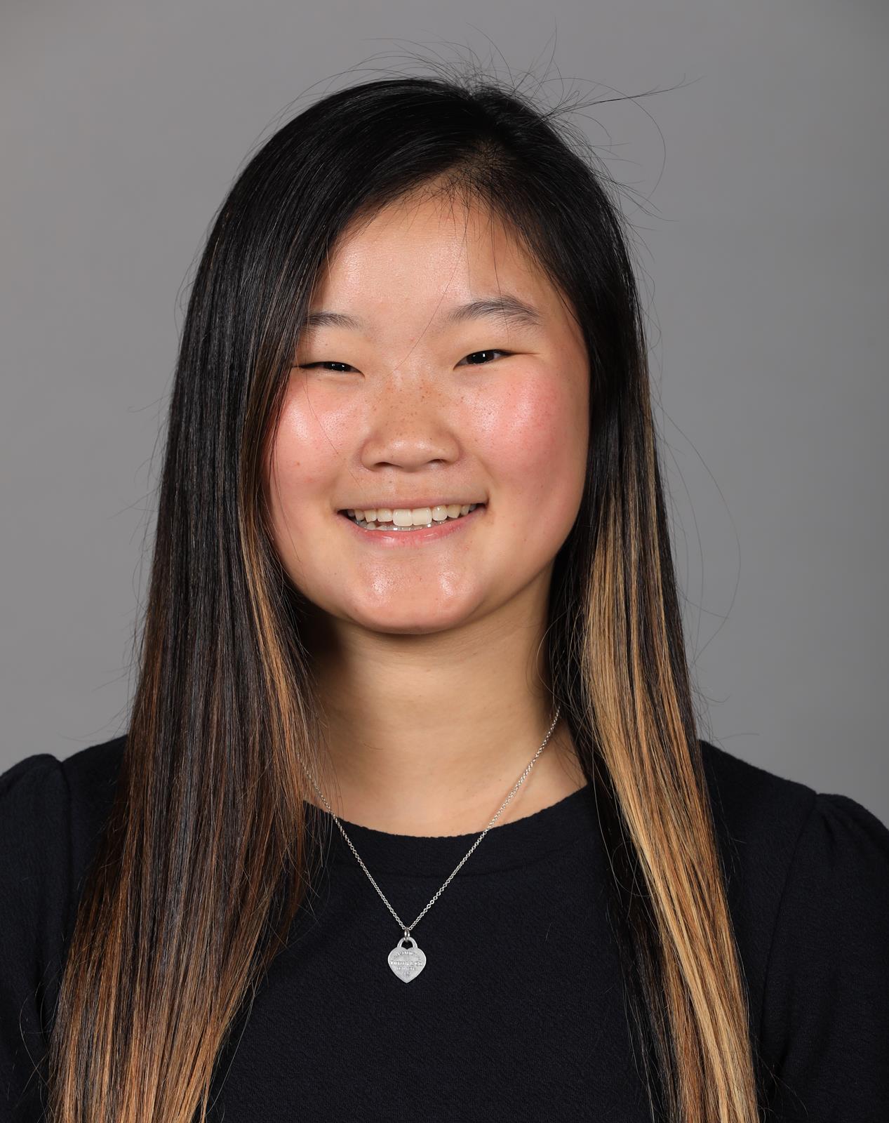 Sophie Albano-Alisberg Headshot