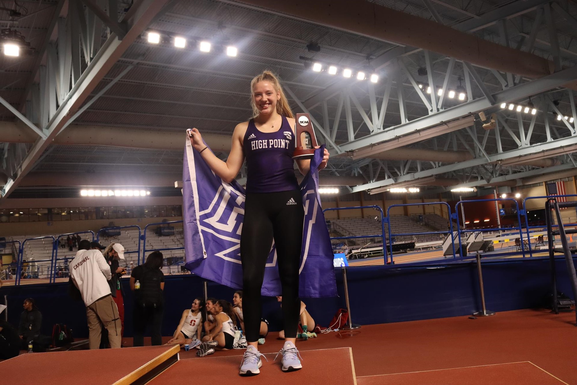 New Heights Sydney Horn Finishes as National RunnerUp in Pole Vault at 2022 NCAA Indoor