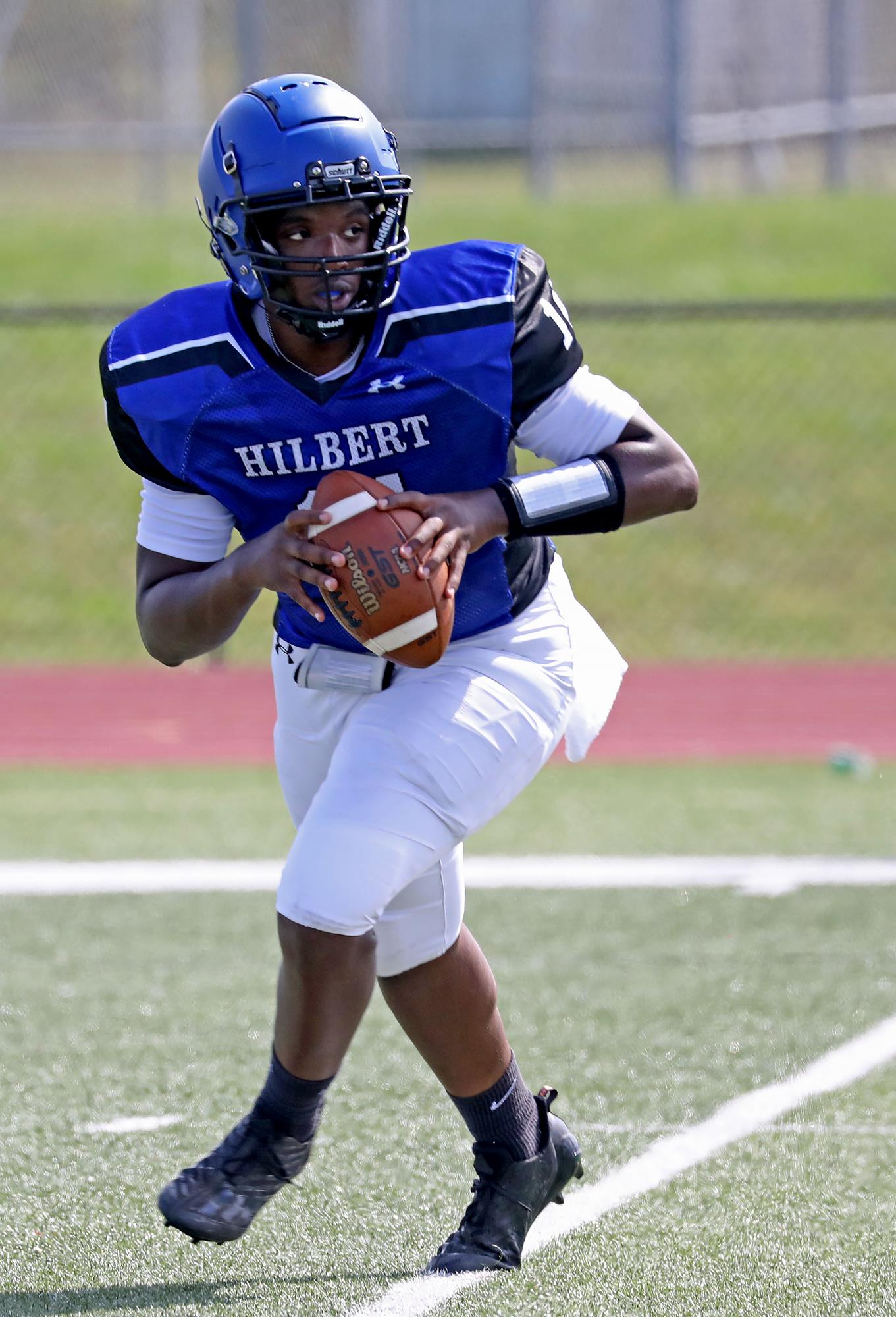Jeremiah Caviness Football Hilbert College Athletics
