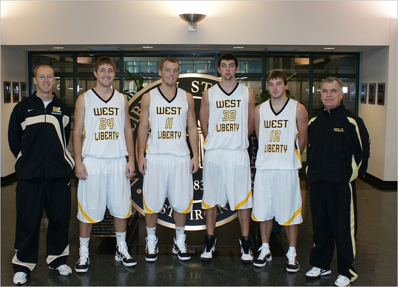 WLU_MBB_2010-11_Seniors