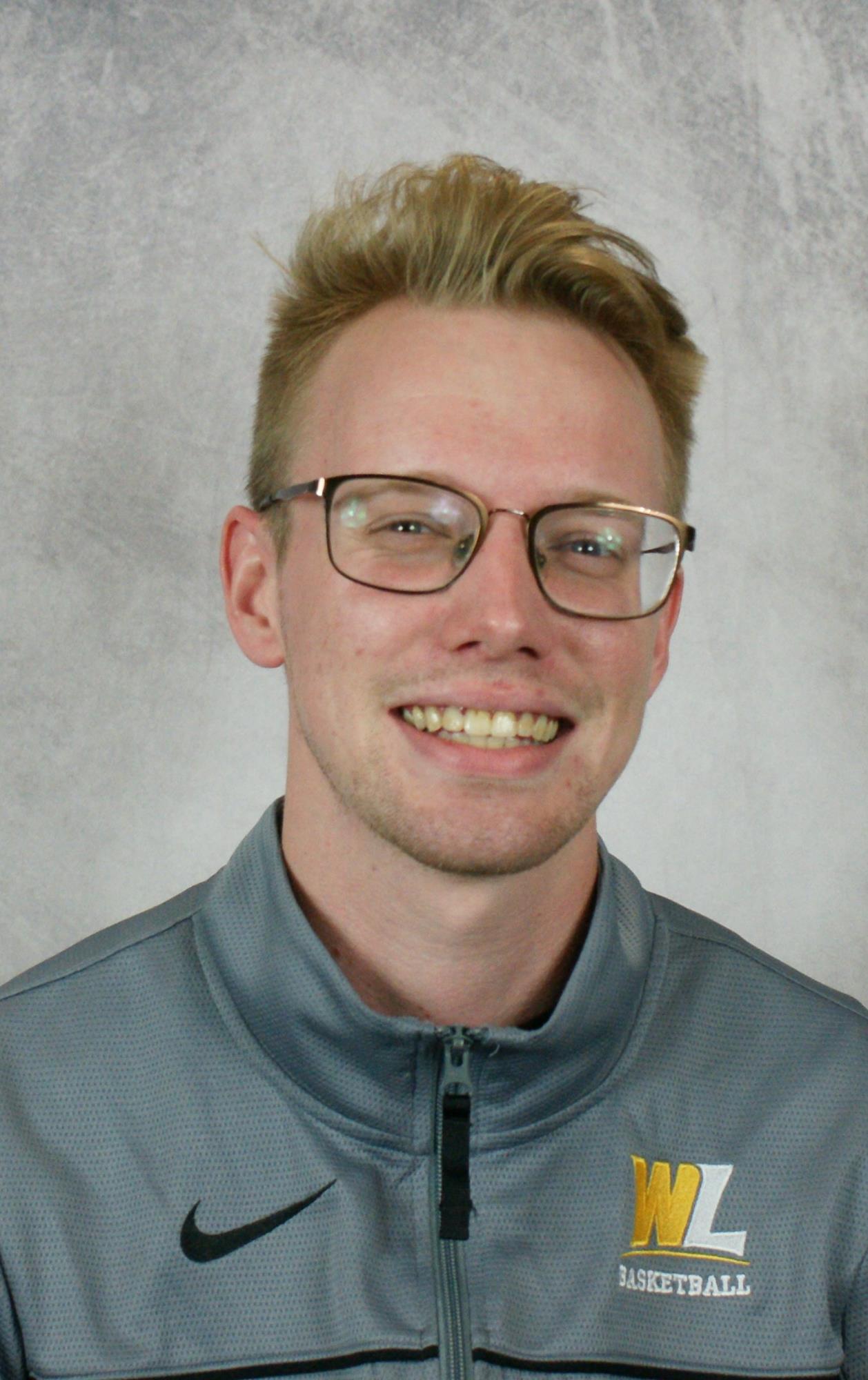 MBB_Harr_Connor_2223
