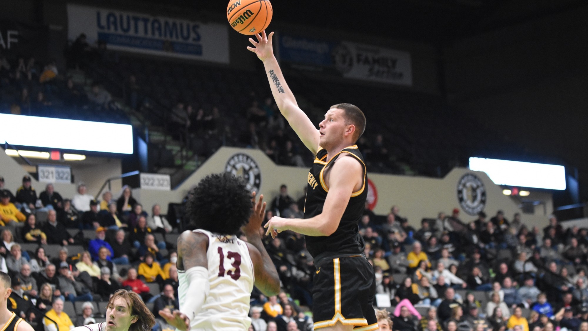 Hilltoppers Fall to Golden Eagles in MEC Championship West Liberty