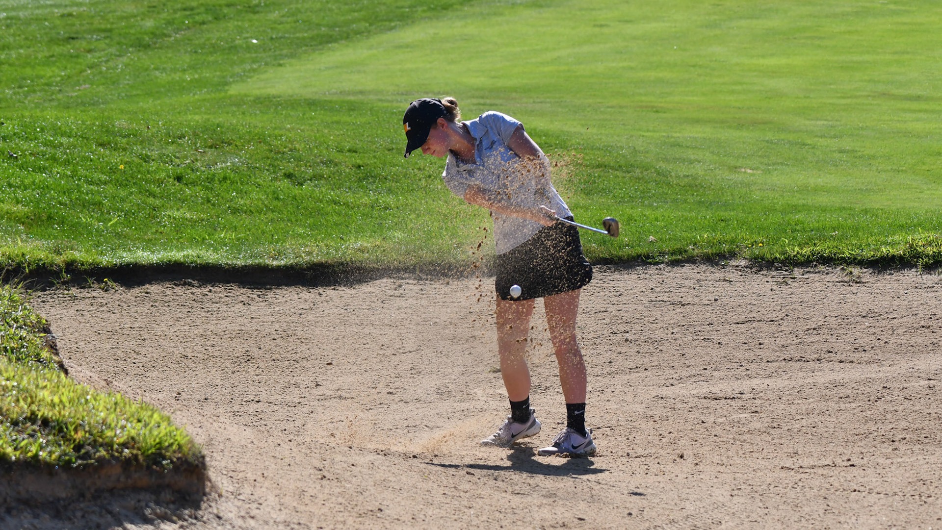 Sara Simon Earns Top 10 Finish At West Liberty Invitational West