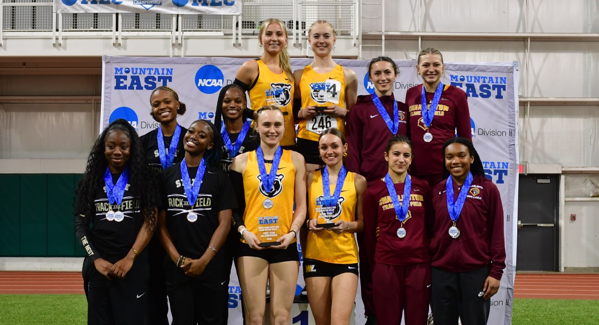 WTRF_4x400_Relay_Team_MEC_Indoor_Champions