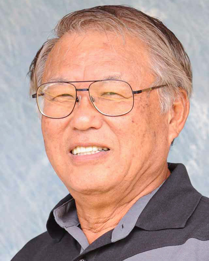 Coach Wayne Kaneshiro