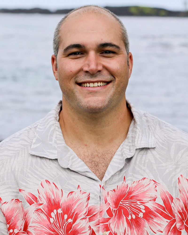 Coach Kaniela Aiona