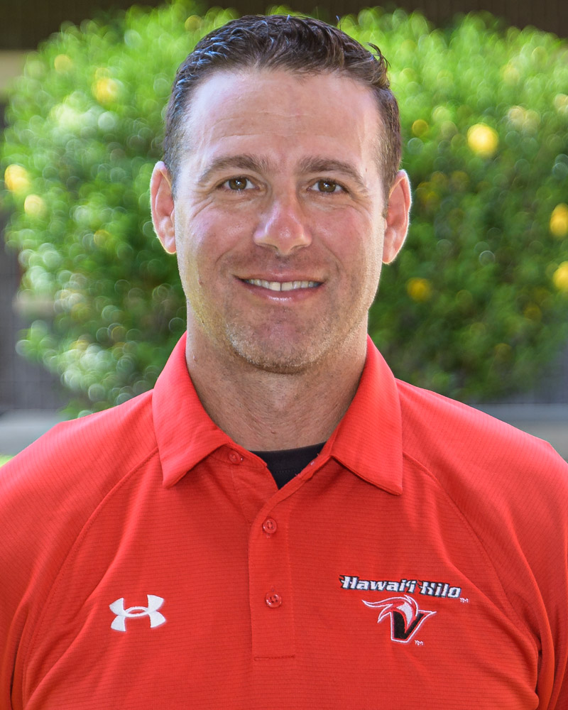 Coach Garrett Estrin
