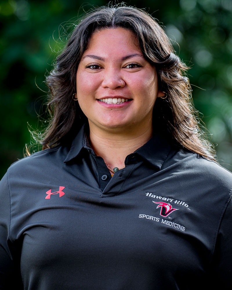 Athletic Trainer Kelsie Espiritu Tanabe