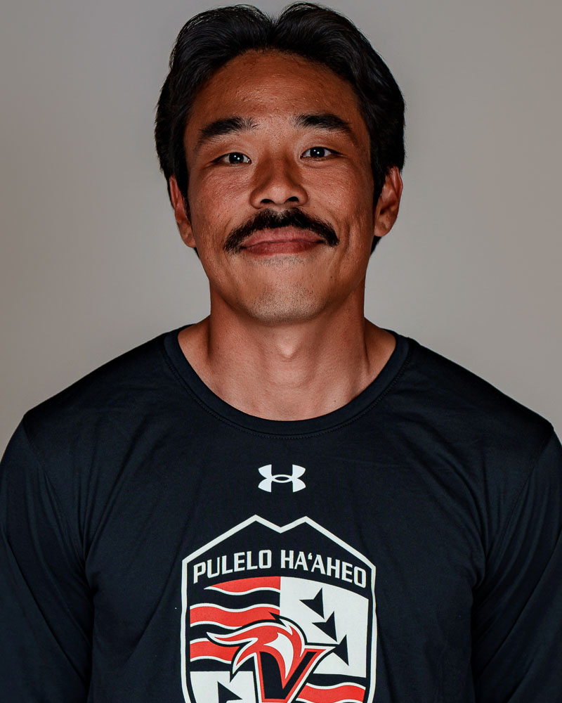 Coach James Yamane