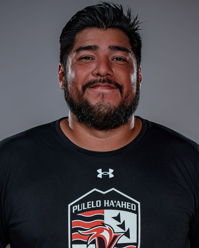 Coach Greg Calvillo