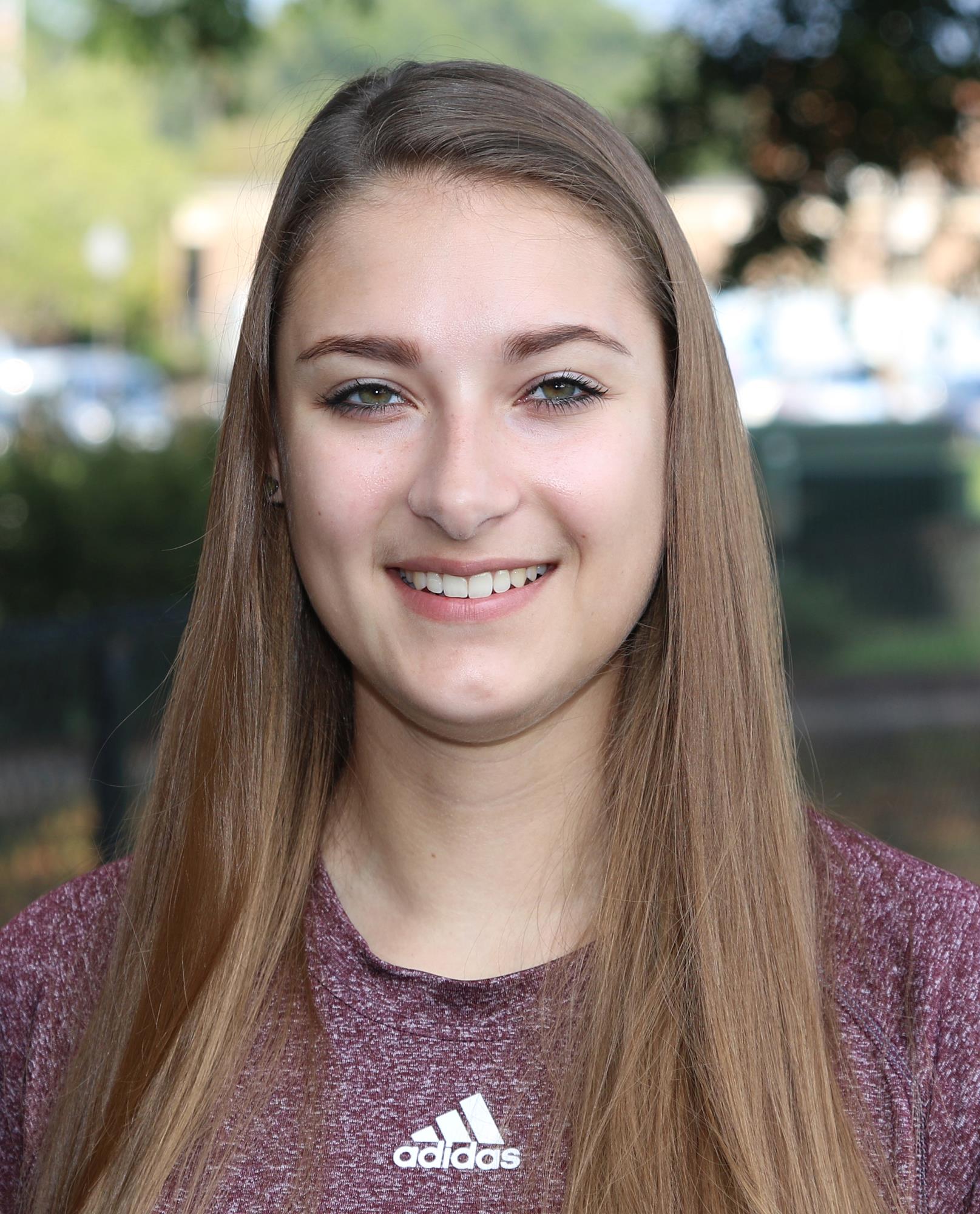 2018 FB Mug Samantha Mihalic 800p