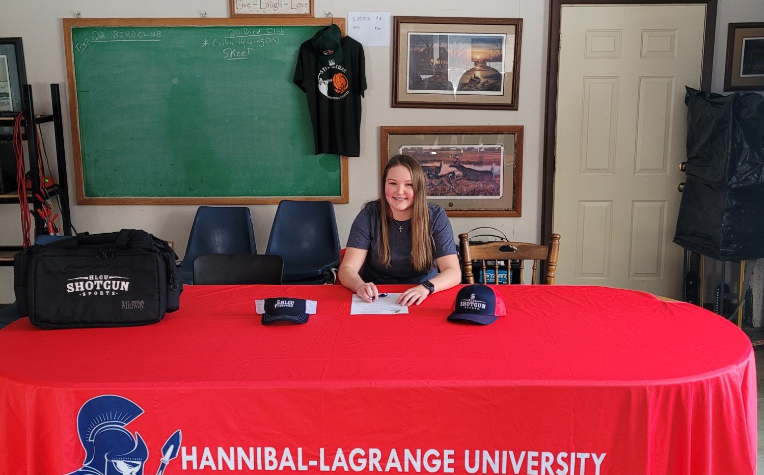 Daniels signing