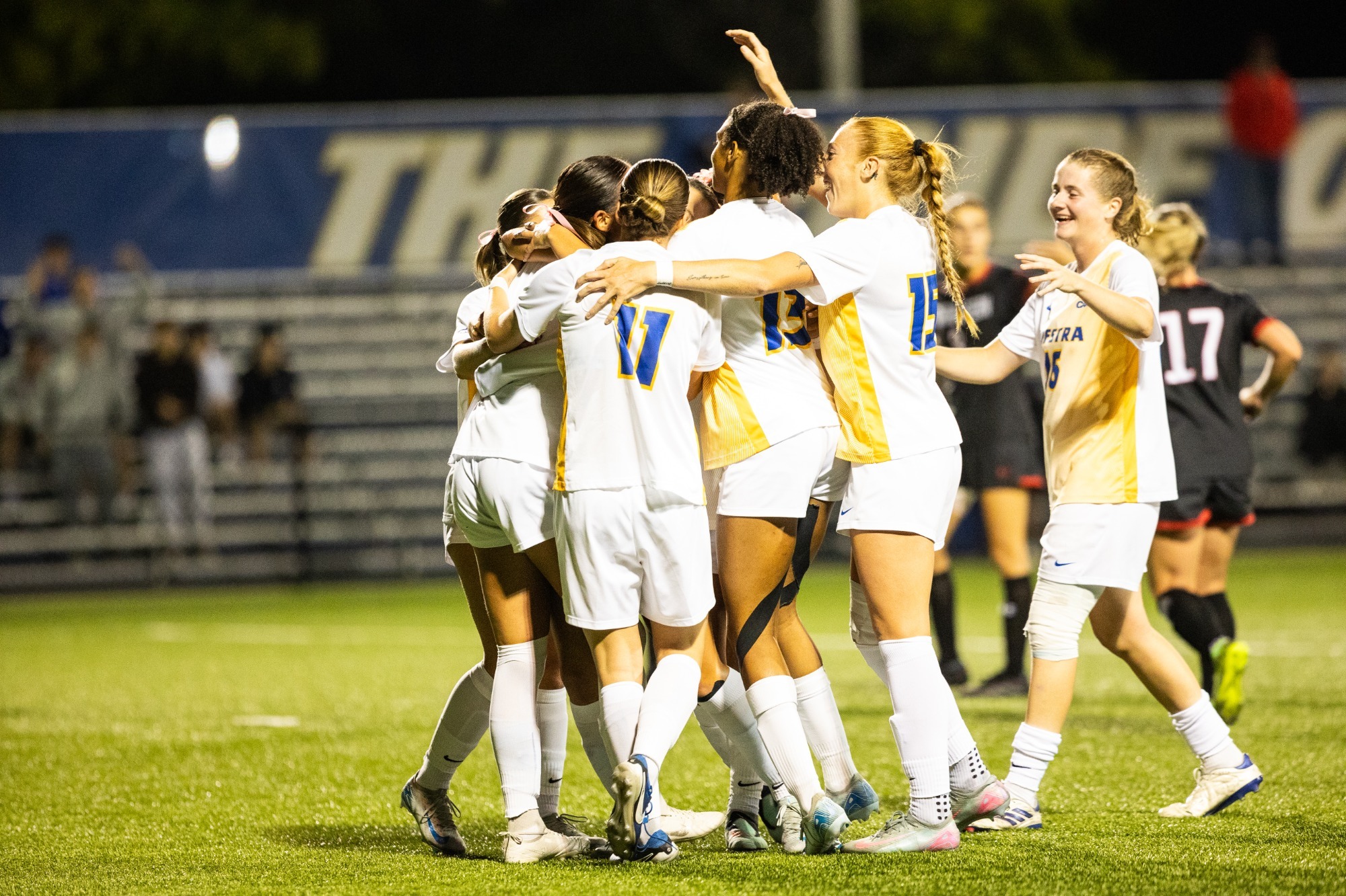 Jinsiy olatni tik turgan mast erning surati Eng ajoyib jinsiy aloqa pozitsiyalari