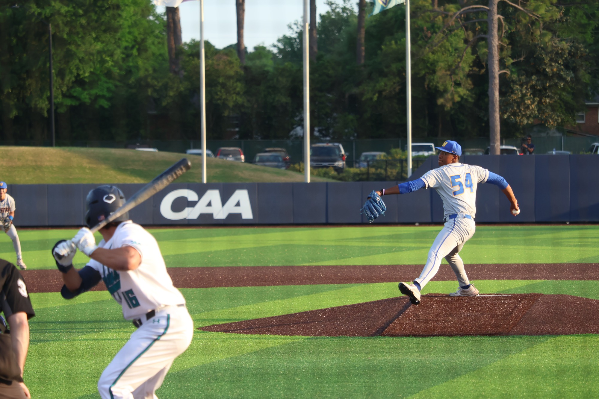 Hofstra at UNCW (4/17/26)