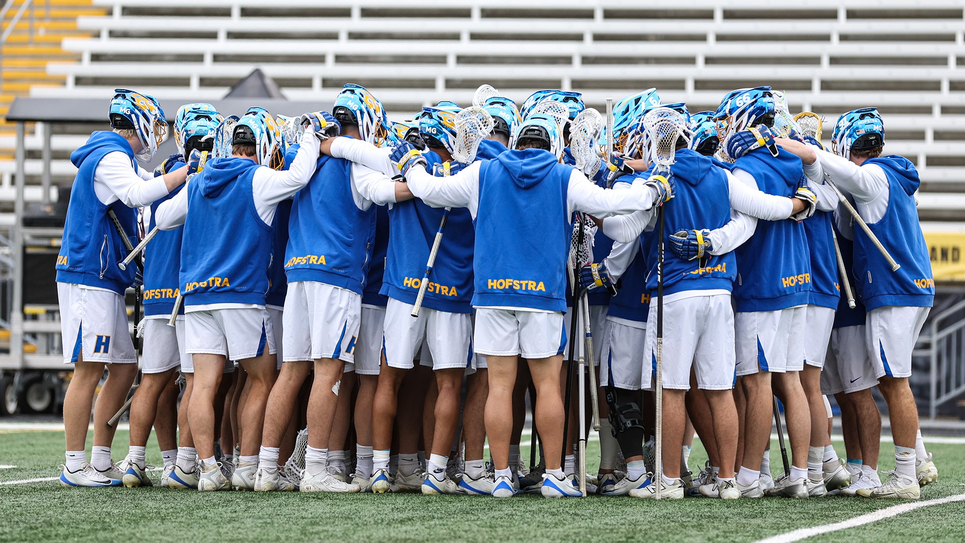 2026 Hofstra Men's Lacrosse Huddle